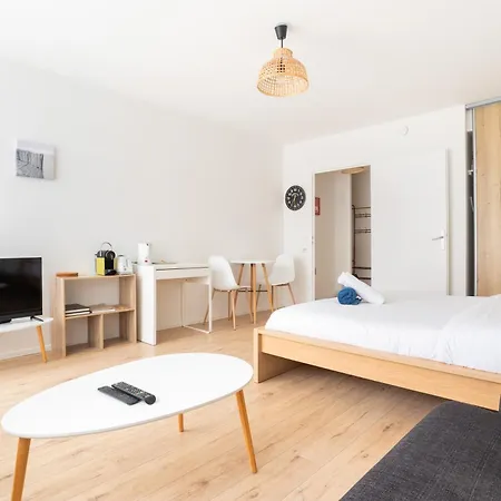Cosy Au Coeur De - Euralille Appartement *